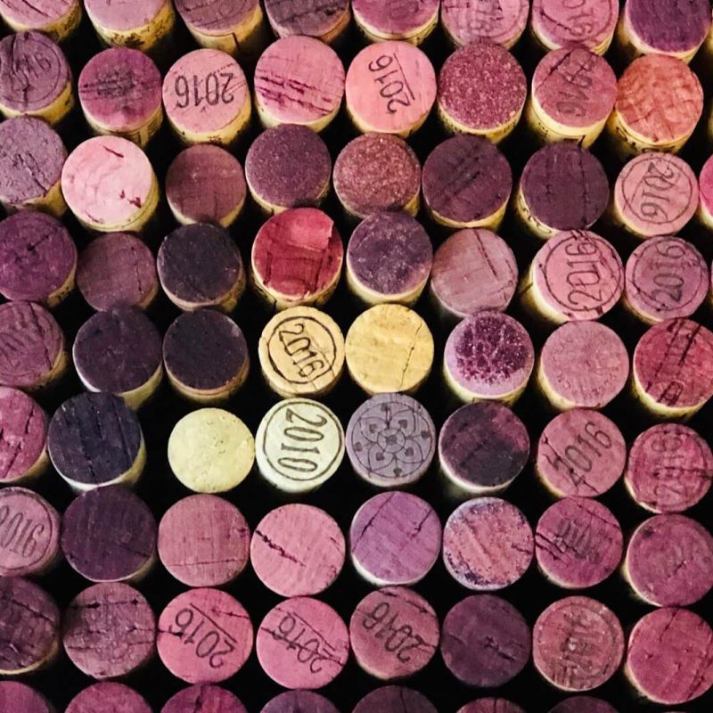 Vin fra Bordeaux 2016 er en strålende årgang, og virkelig verdt et forsøk. Fruktige, konsentrerte, god struktur og fine tanninner. Mange av vinene kan også drikkes allerede, selv om de er svært lagringsvennlige.